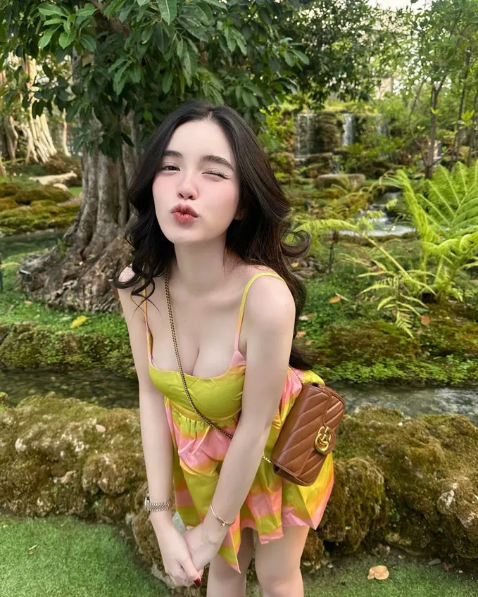 Sasikarn16