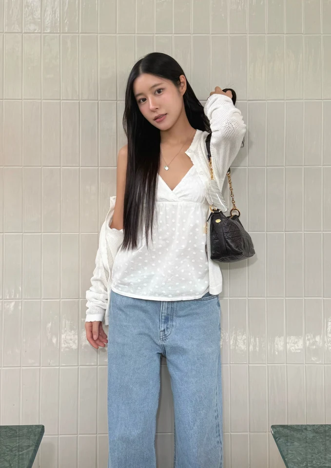 กระปุก พลอยนิรา ภาพเดี่ยวลุคแฟชั่น