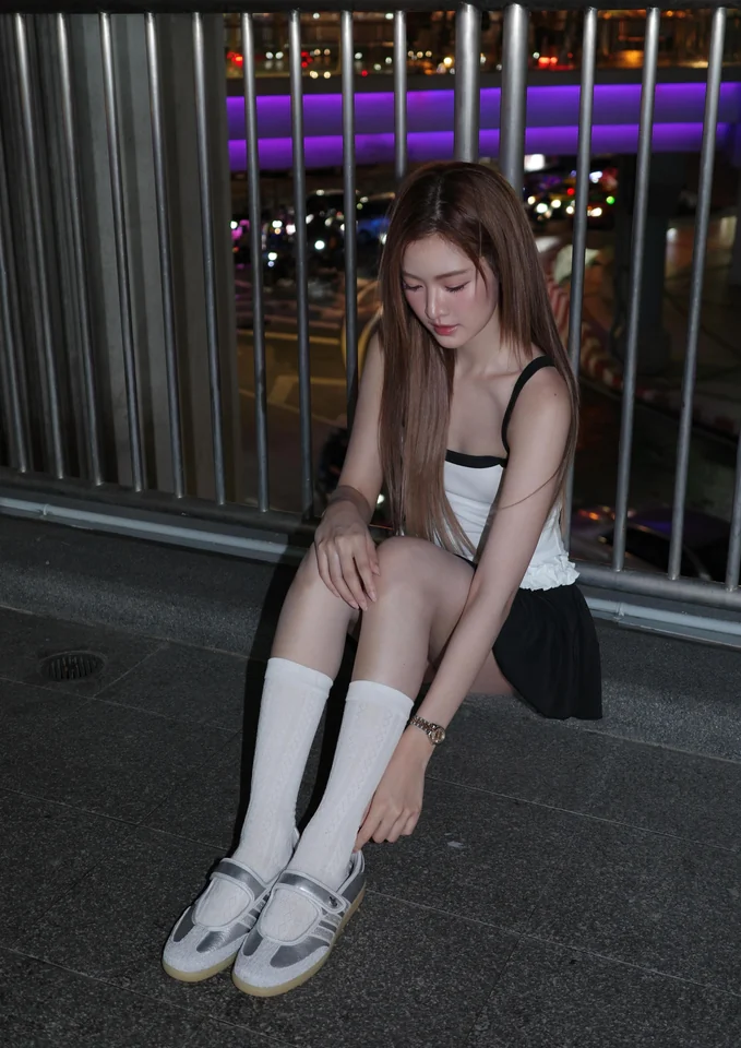 พริกขิง สุรีย์ญะเรศ ภาพเดี่ยวลุคเรียบหรู