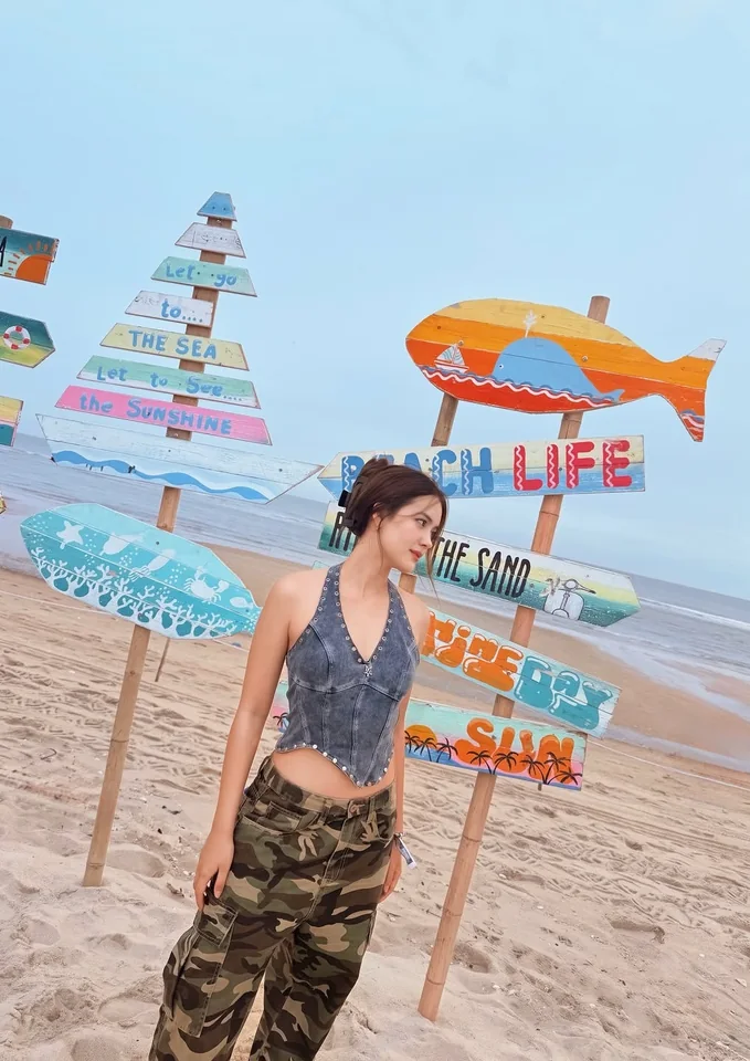 เดนิส เจลีลชา ลุคแฟชั่นและงานถ่ายแบบ